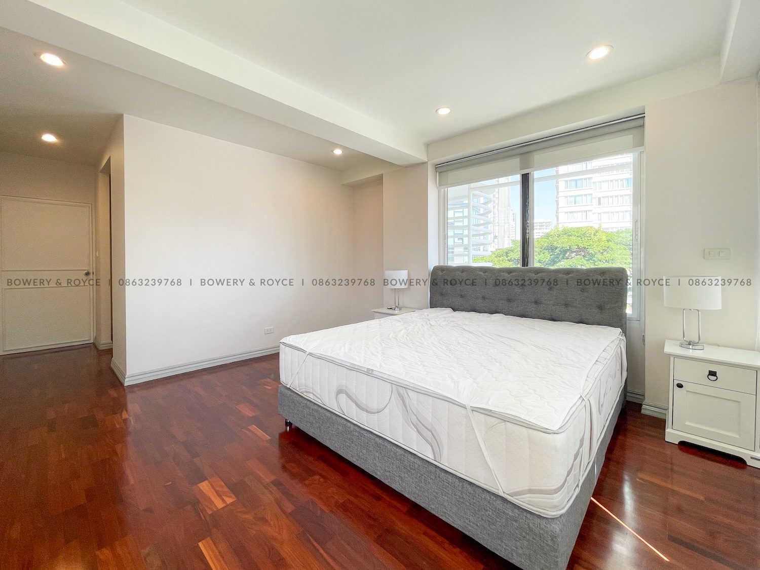 Spacious Four Bedroom Plus Office Pet Friendly Condo for Rent in Thong Lor