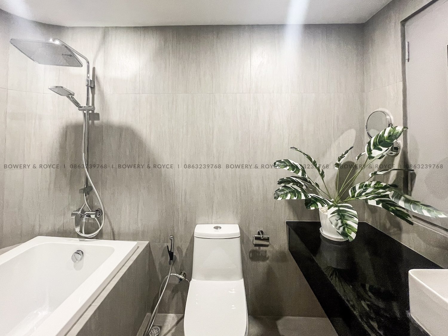 Spacious Modern Design Three Bedroom Condo for Rent in Phrom Phong