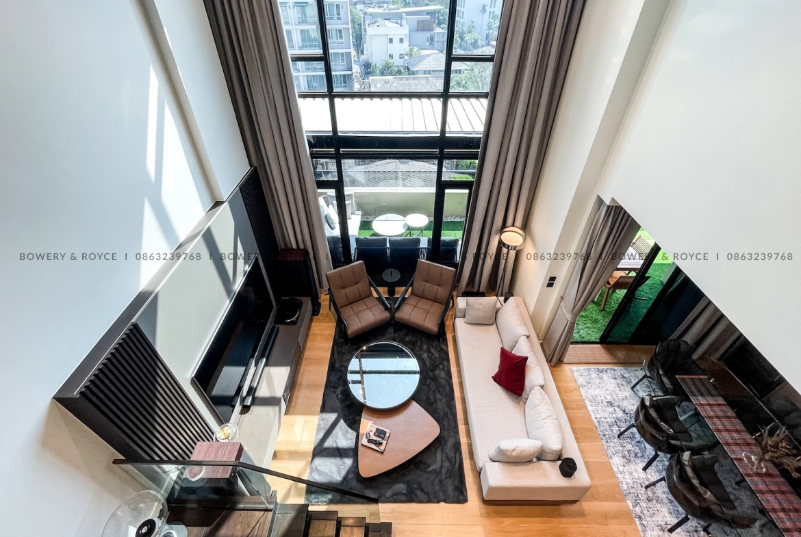 Exquisite Two Bedroom Plus Office Duplex Penthouse for Rent in Thong Lor
