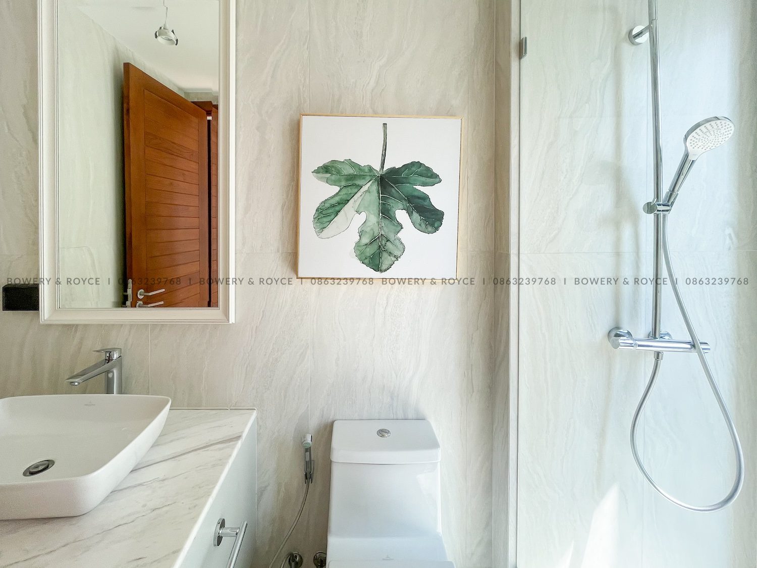 Stunning Three Bedroom Plus Office Pet Friendly Condo for Rent in Thong Lor