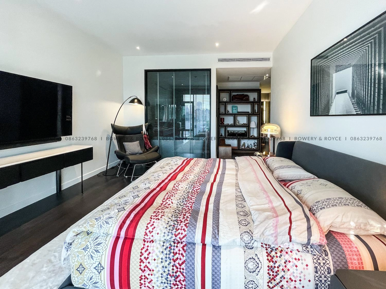 Exquisite Two Bedroom Plus Office Duplex Penthouse for Rent in Thong Lor