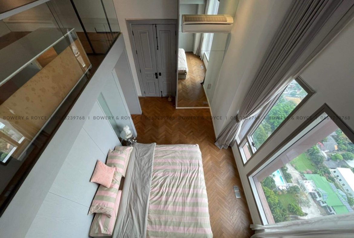 Lofty Style Three Bedroom Condo for Rent in Thong Lor