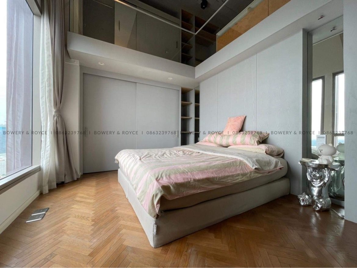 Lofty Style Three Bedroom Condo for Rent in Thong Lor