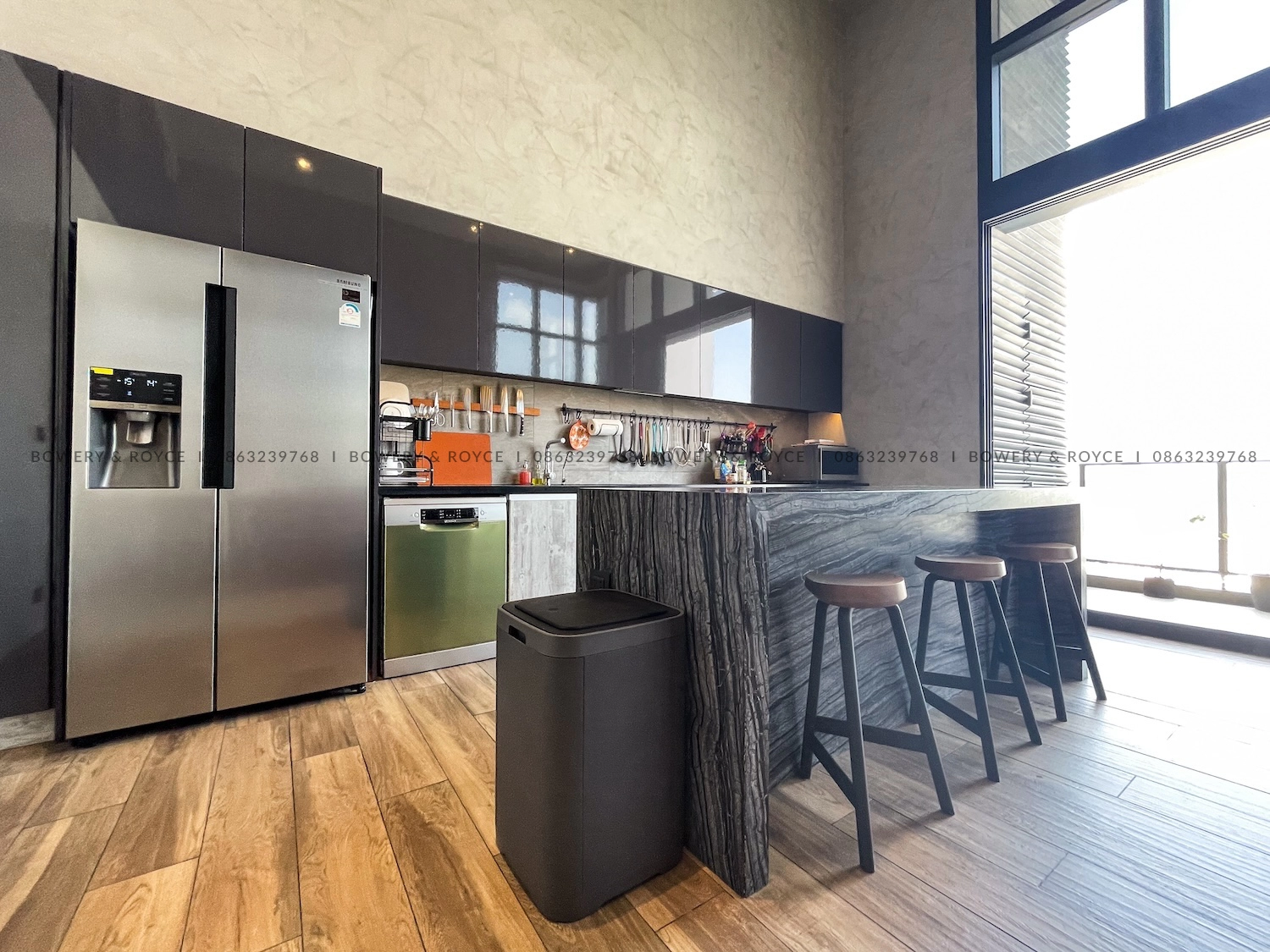Stunning Two Bedroom New York Loft Style for Sale in Asoke