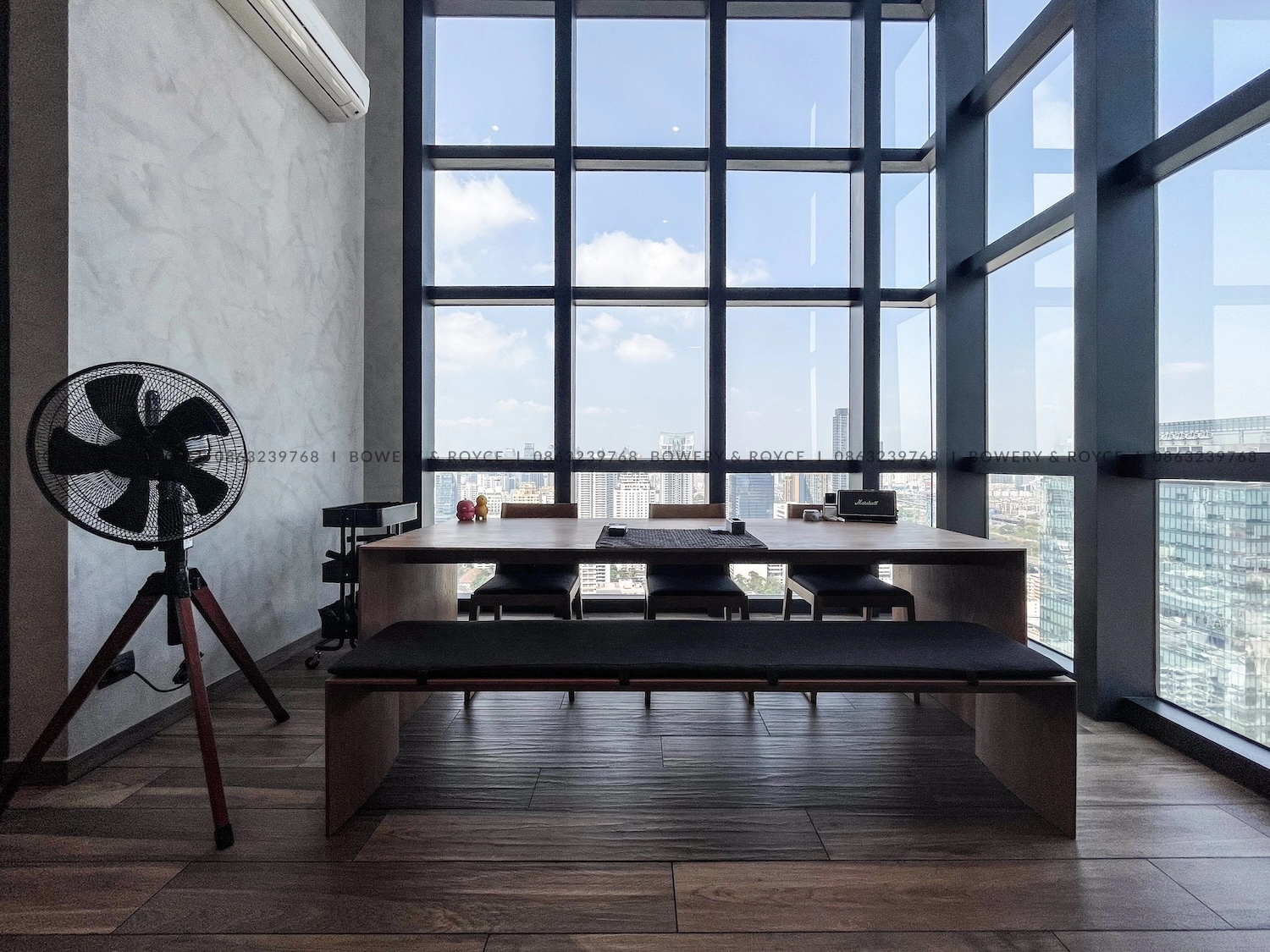Stunning Two Bedroom New York Loft Style for Sale in Asoke