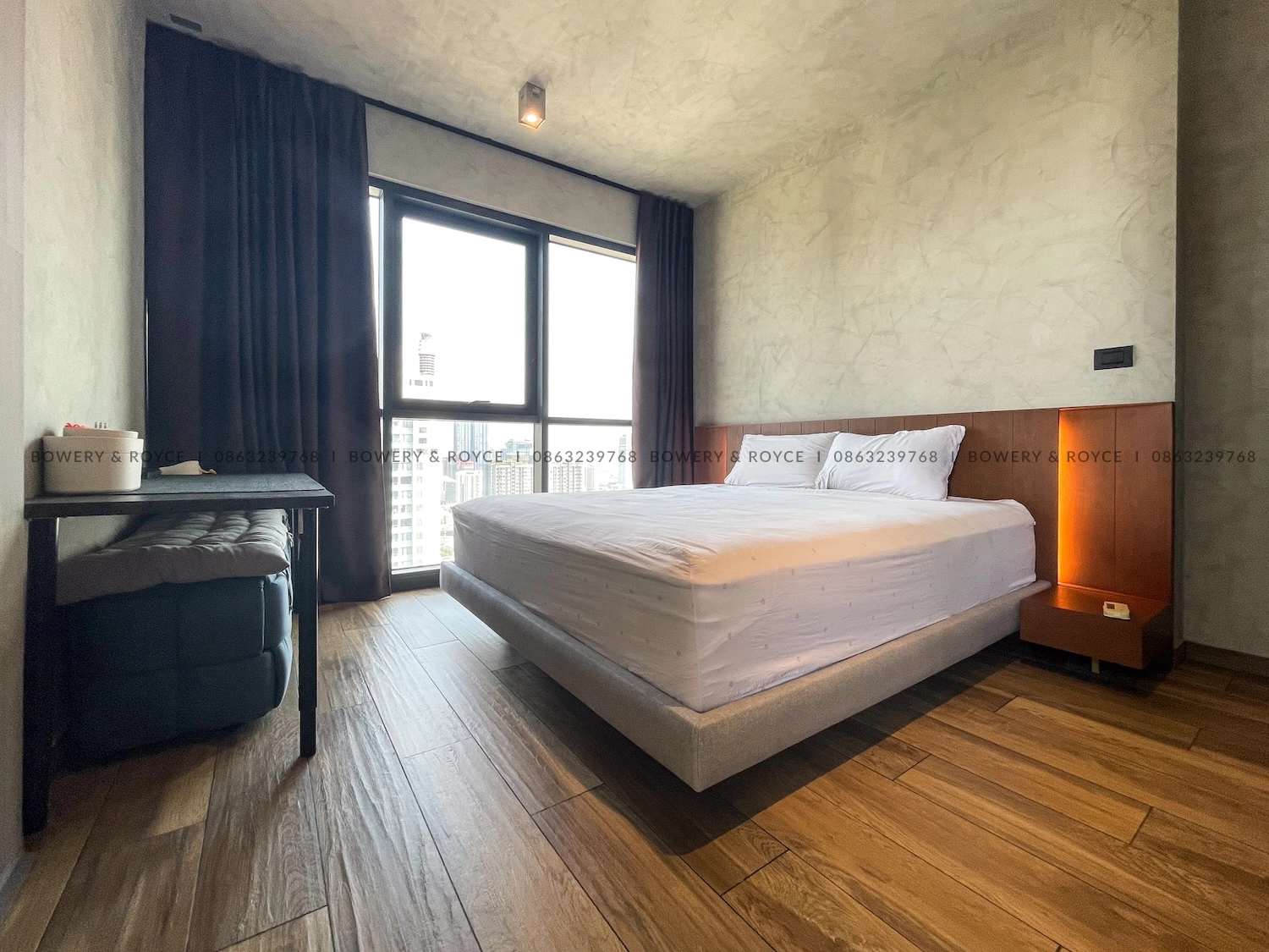 Stunning Two Bedroom New York Loft Style for Sale in Asoke