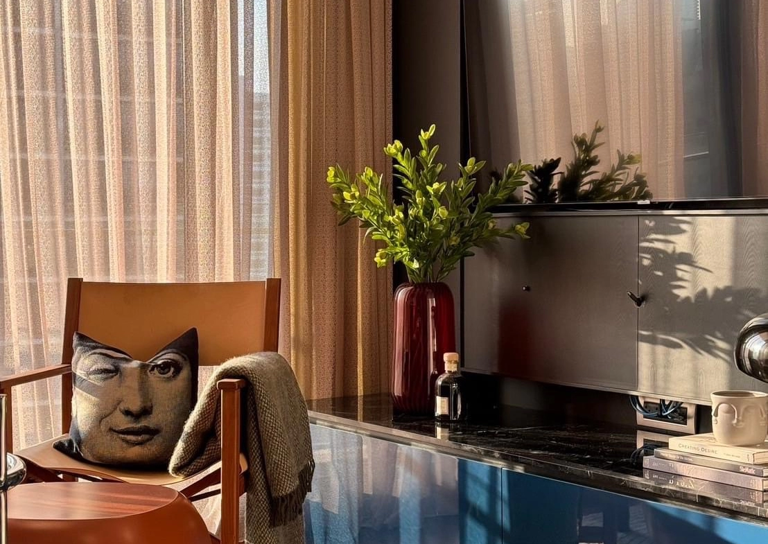 Modern Luxury One Bedroom Condo for Sale at Khun by Yoo Thong Lor