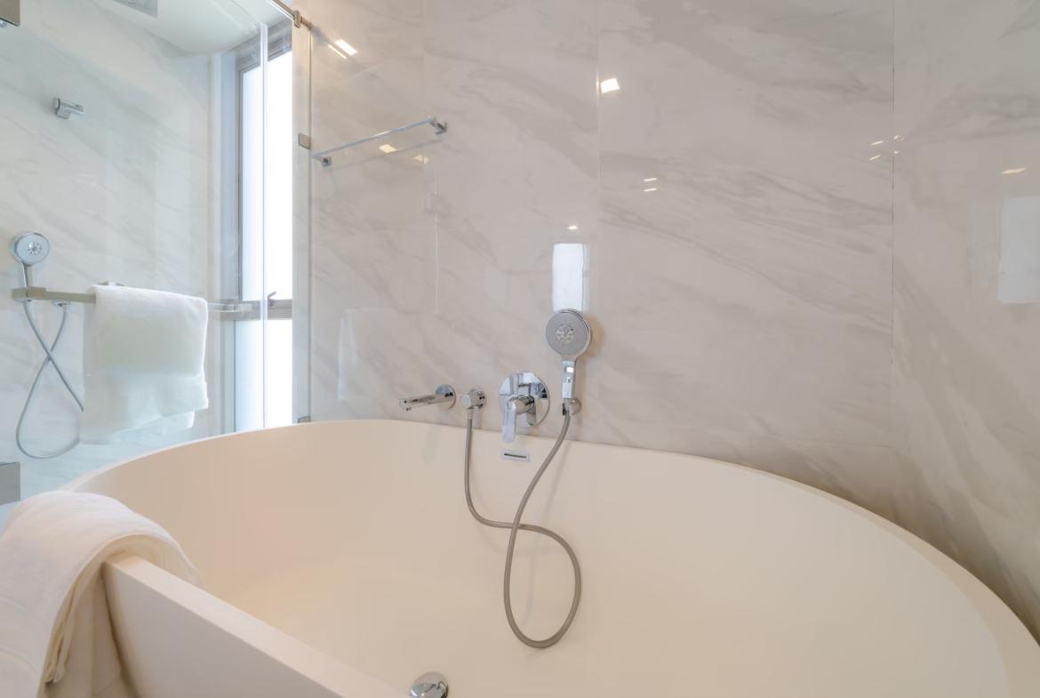 Luxurious Three Bedroom Condo for Rent in Phrom Phong