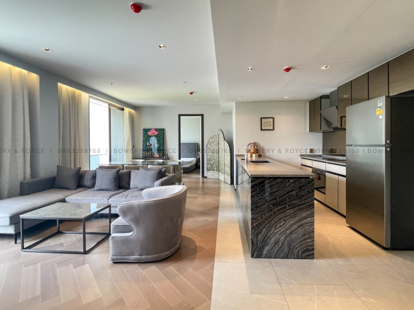 Beautifully decorated Two Bedroom Condo for Rent in Ekkamai