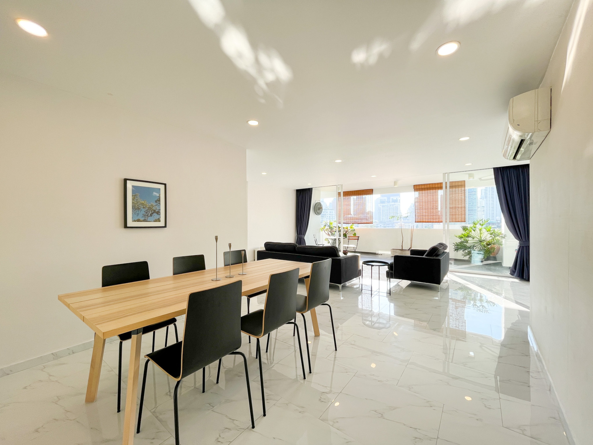 Beautifully Renovated Two Bedroom Condo for Sale in Phrom Phong