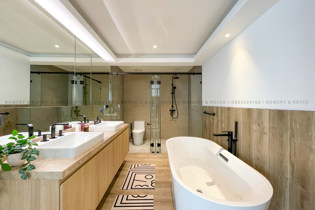 Renovated Gem Four Bedroom Townhouse for Sale in Soi Pridi Sukhumvit 71