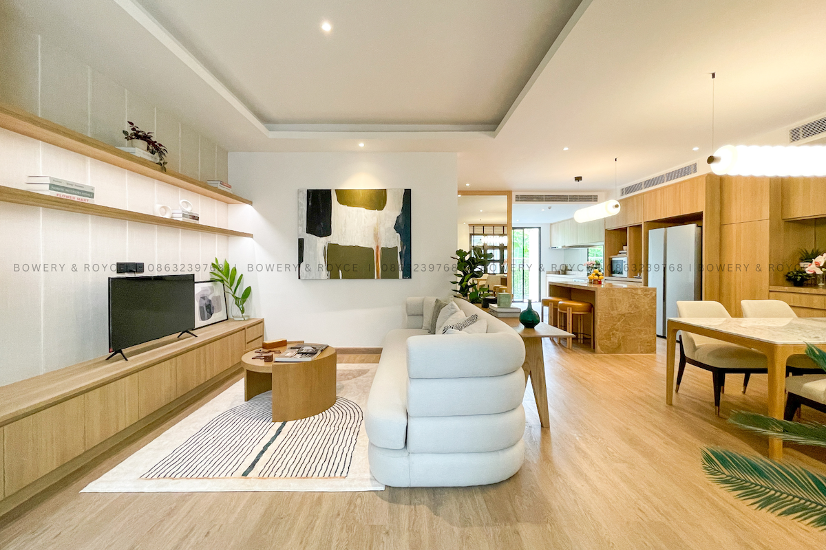 Renovated Gem Four Bedroom Townhouse for Sale in Soi Pridi Sukhumvit 71