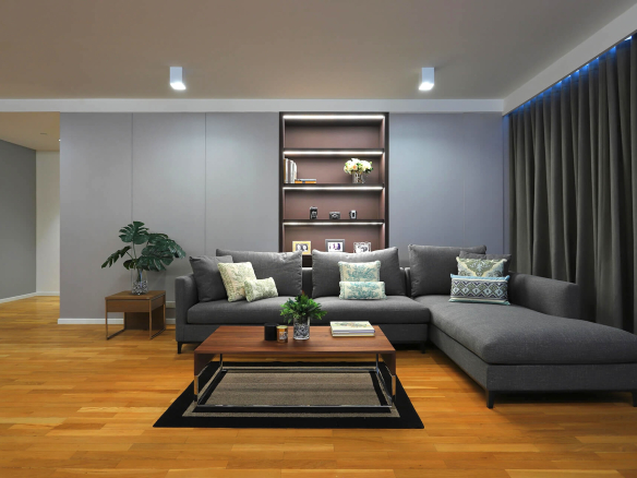 Modern and Spacious Three Plus Office Apartment for Rent in Phrom Phong