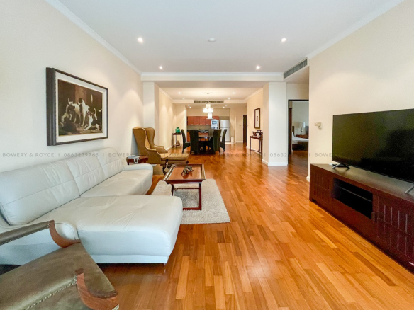Extra Large Two-Bedroom Condo for Rent in Sukhumvit 39 Phrom Phong