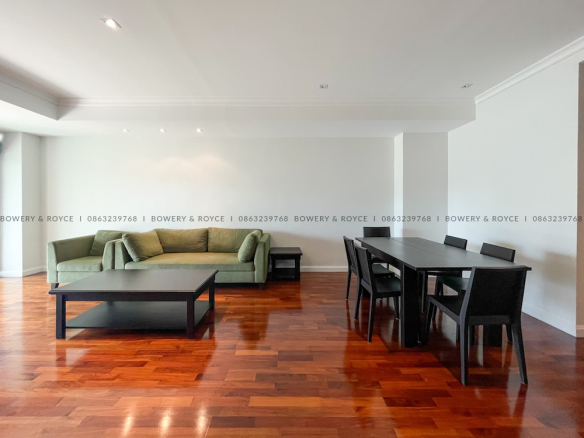 Spacious 3-Bedroom Apartment for Rent in Phrom Phong