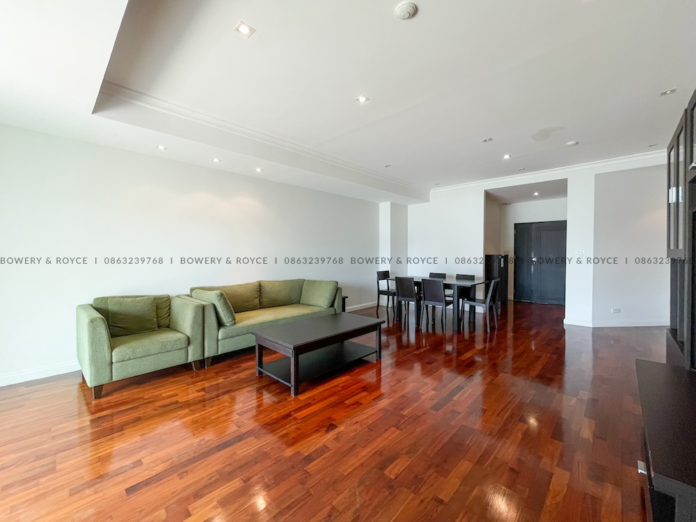 Spacious 3-Bedroom Apartment for Rent in Phrom Phong