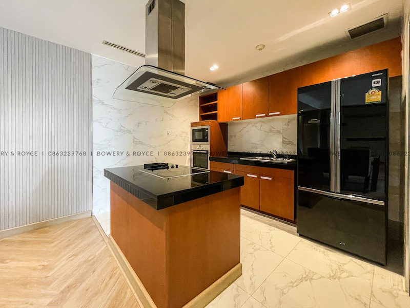 luxury-3-bedroom-duplex-for-rent-in-phrom-phong-sukhumvit-39