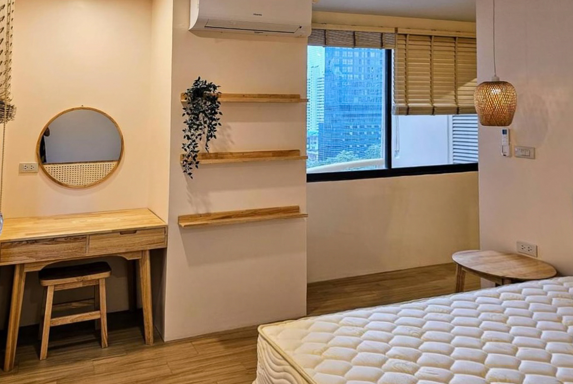 Newly Renovated Three-Bedroom Condo for Rent in Thonglor