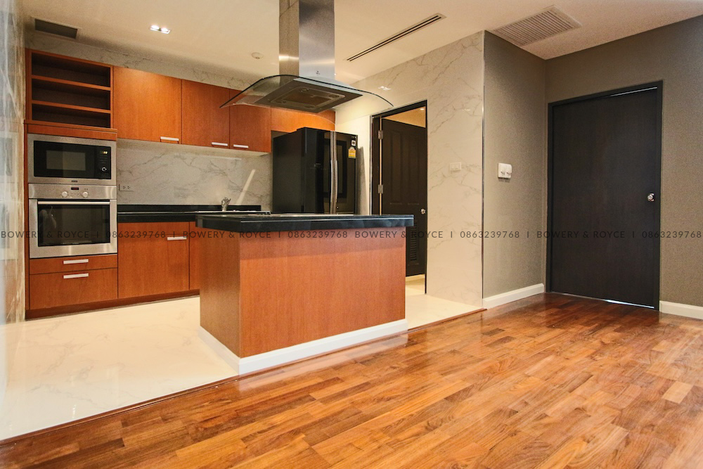 Luxury 3-Bedroom Duplex for Rent in Phrom Phong – Sukhumvit 39