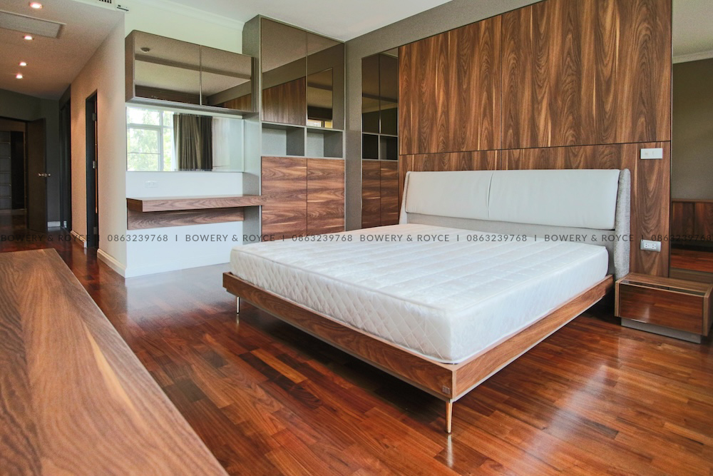 Luxury 3-Bedroom Duplex for Rent in Phrom Phong – Sukhumvit 39