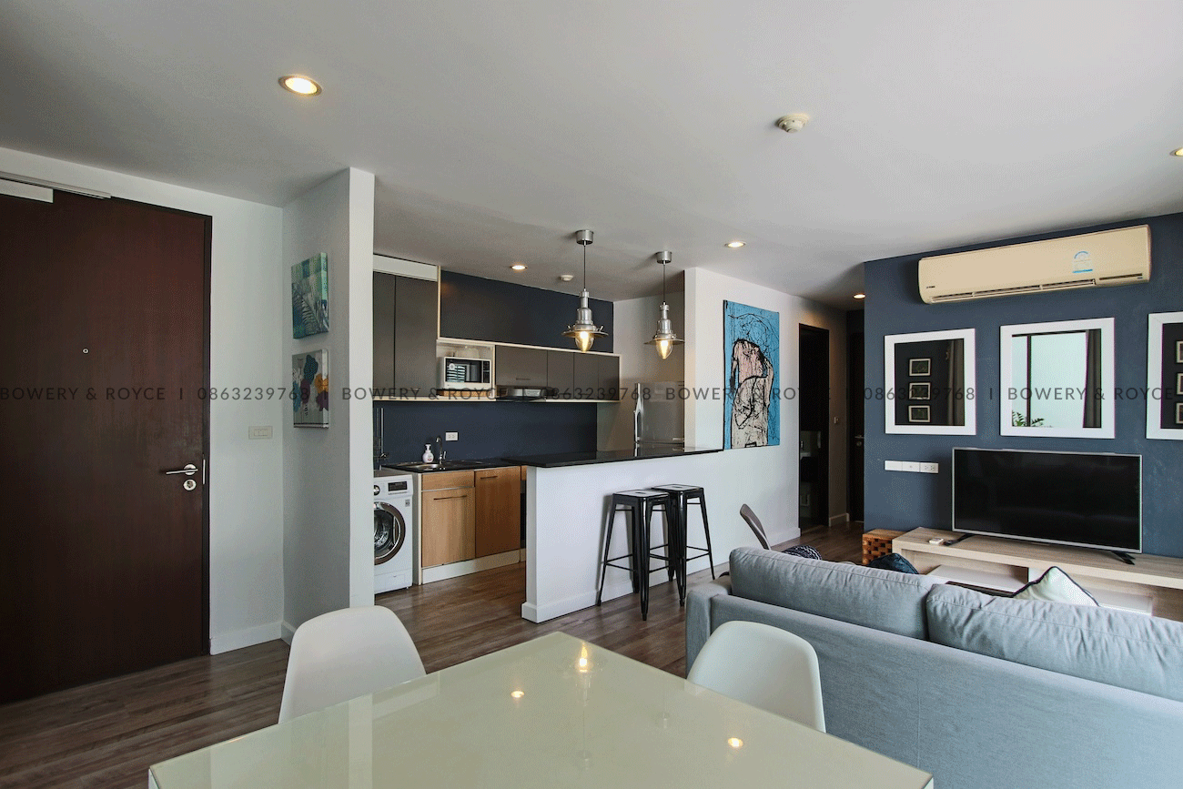 Two-Bedroom Condo for Rent and Sale in Sukhumvit 65, Pet-Friendly, Near Ekkamai BTS