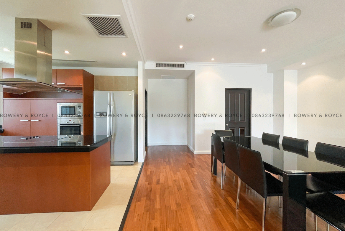 Luxury 3-Bedroom Condo for Rent in Sukhumvit 39 near BTS Phrom Phong