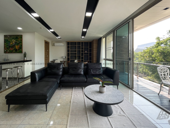Spacious 2 Bedroom Condo for Rent in Phra Khanong – Pet Friendly, Near BTS
