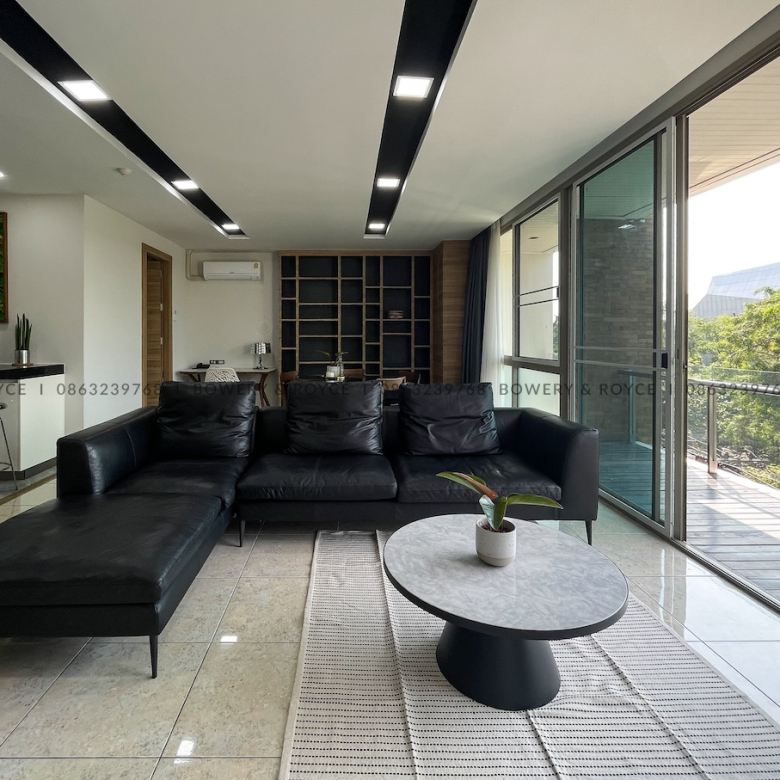 Spacious 2 Bedroom Condo for Rent in Phra Khanong – Pet Friendly, Near BTS