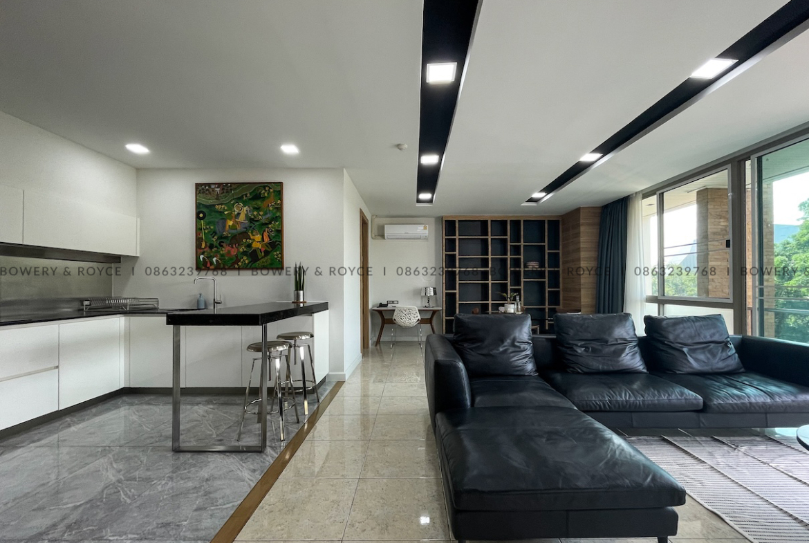 Spacious 2 Bedroom Condo for Rent in Phra Khanong – Pet Friendly, Near BTS