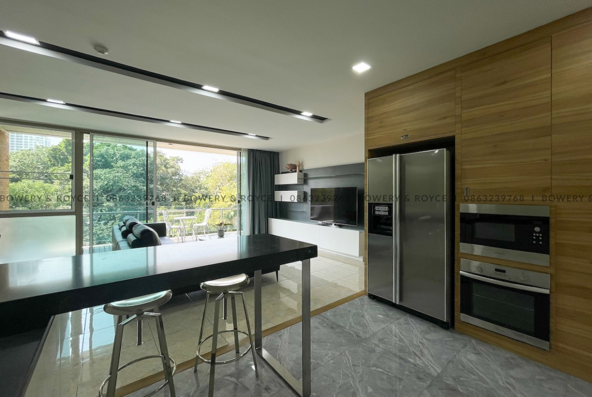 Spacious 2 Bedroom Condo for Rent in Phra Khanong – Pet Friendly, Near BTS