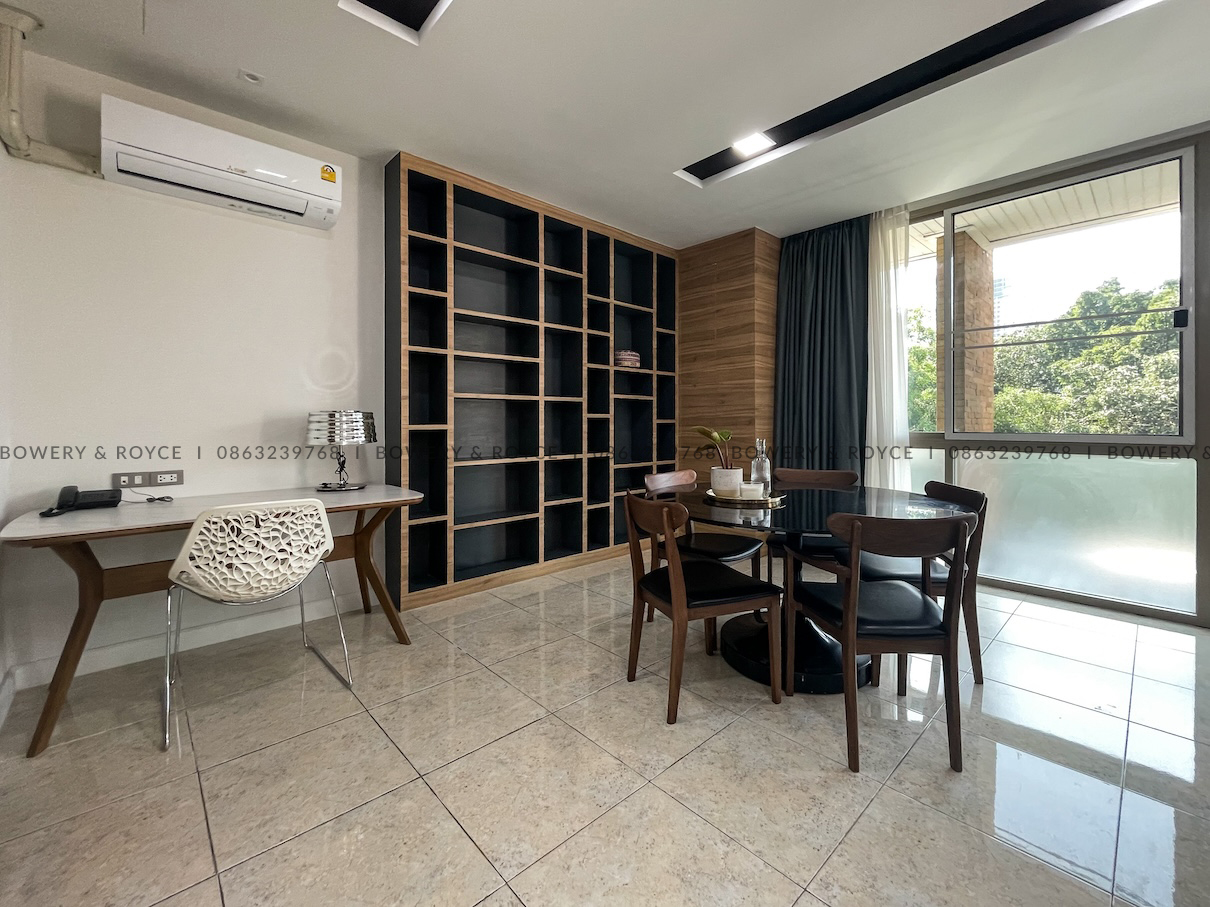 Spacious 2 Bedroom Condo for Rent in Phra Khanong – Pet Friendly, Near BTS
