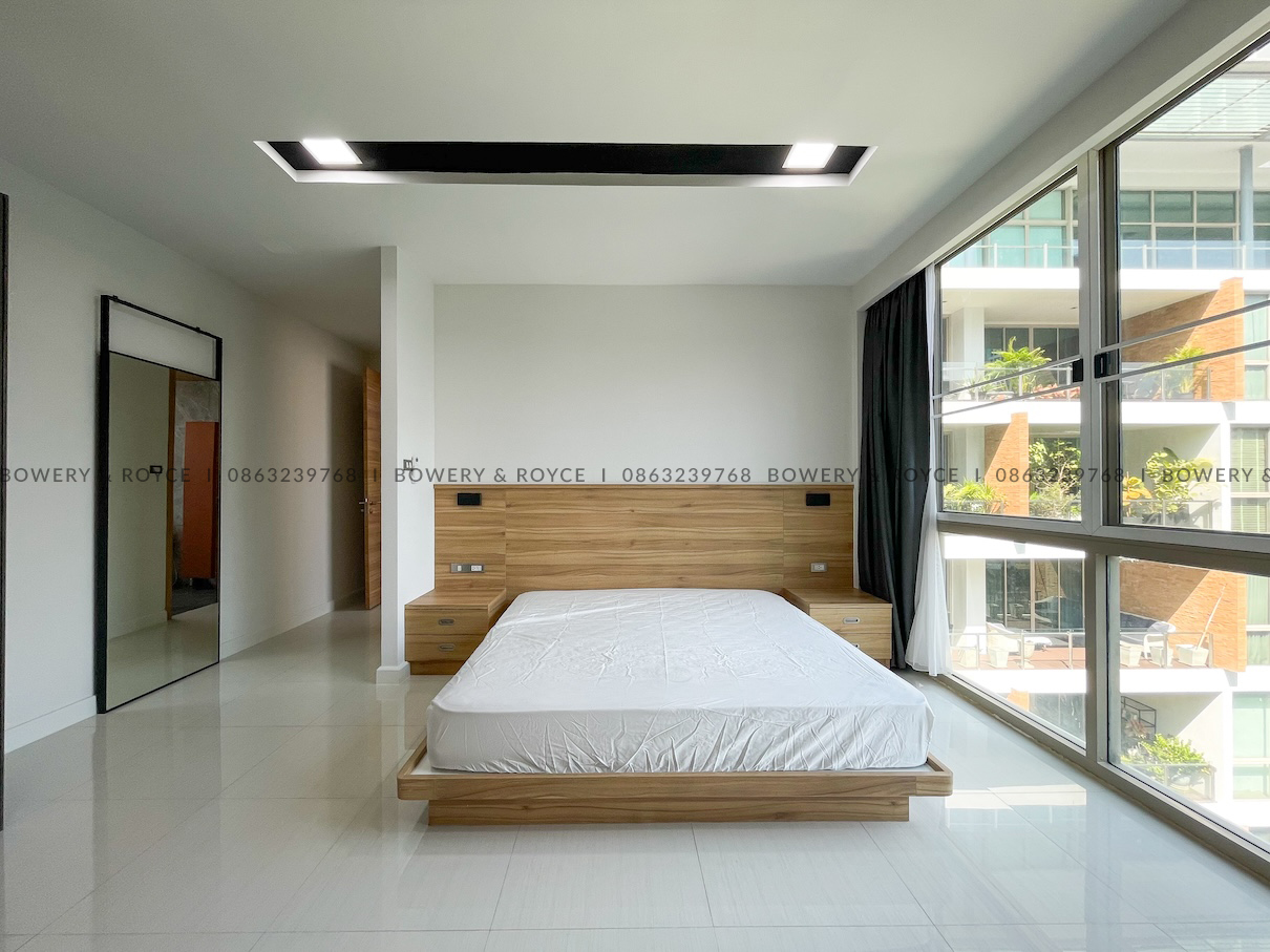 Spacious 2 Bedroom Condo for Rent in Phra Khanong – Pet Friendly, Near BTS