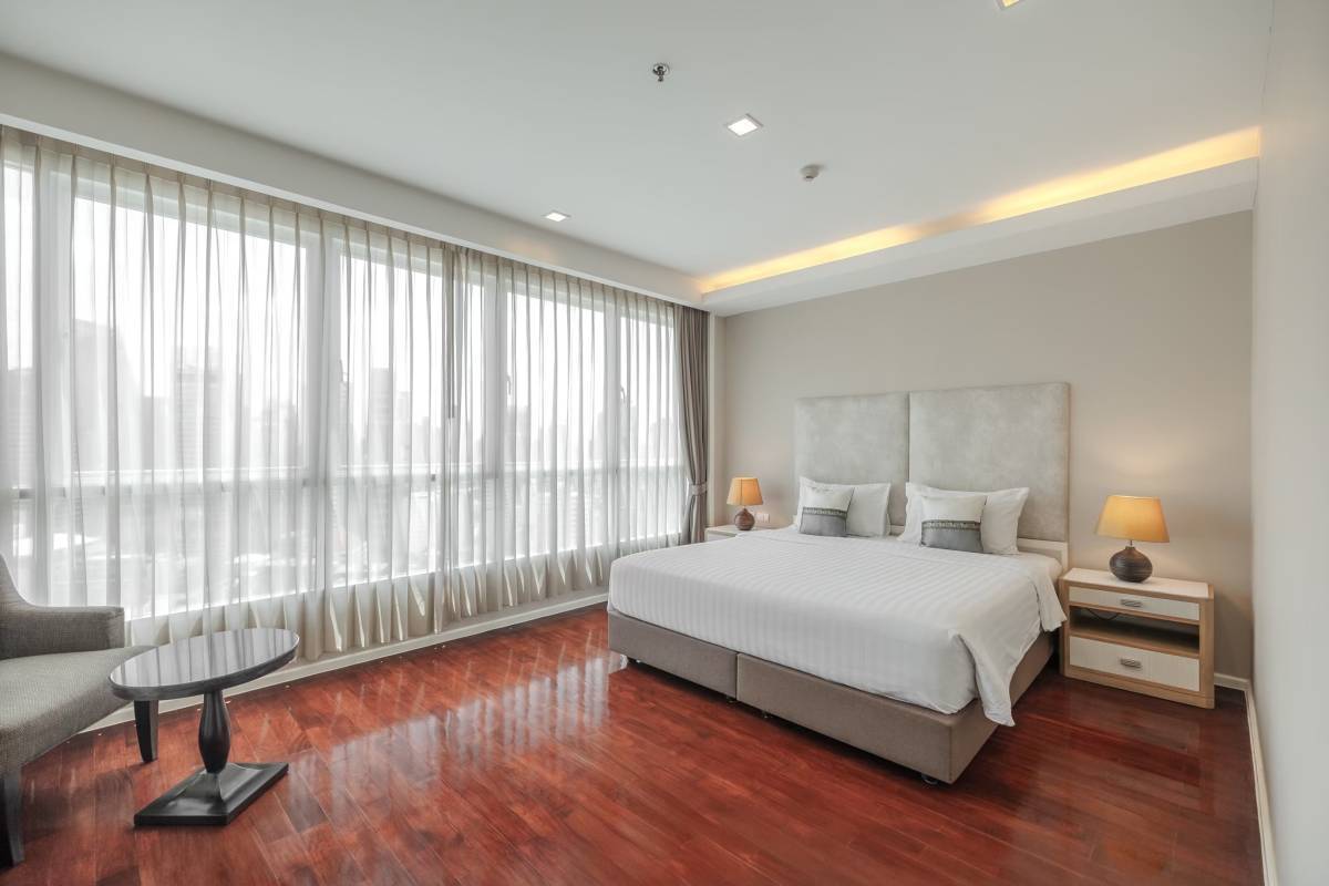 Spacious Two-Bedroom Pet-Friendly Apartment for Rent in Phrom Phong