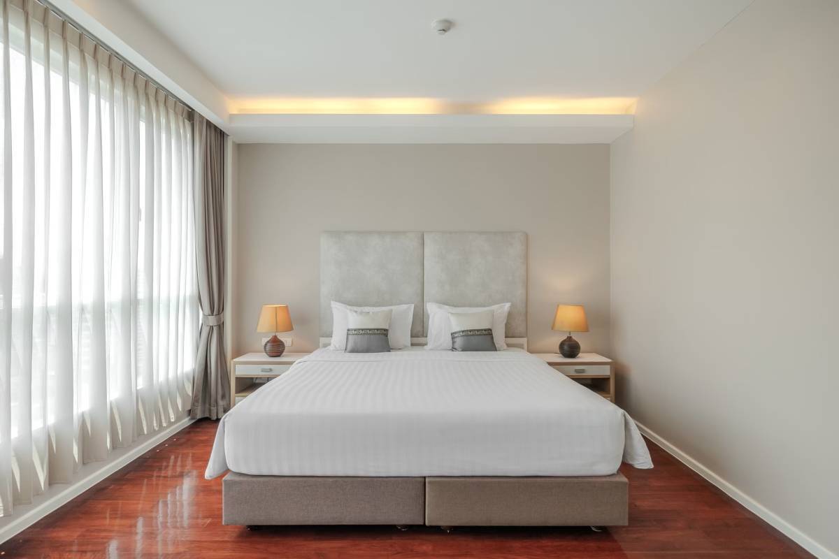 Spacious Two-Bedroom Pet-Friendly Apartment for Rent in Phrom Phong