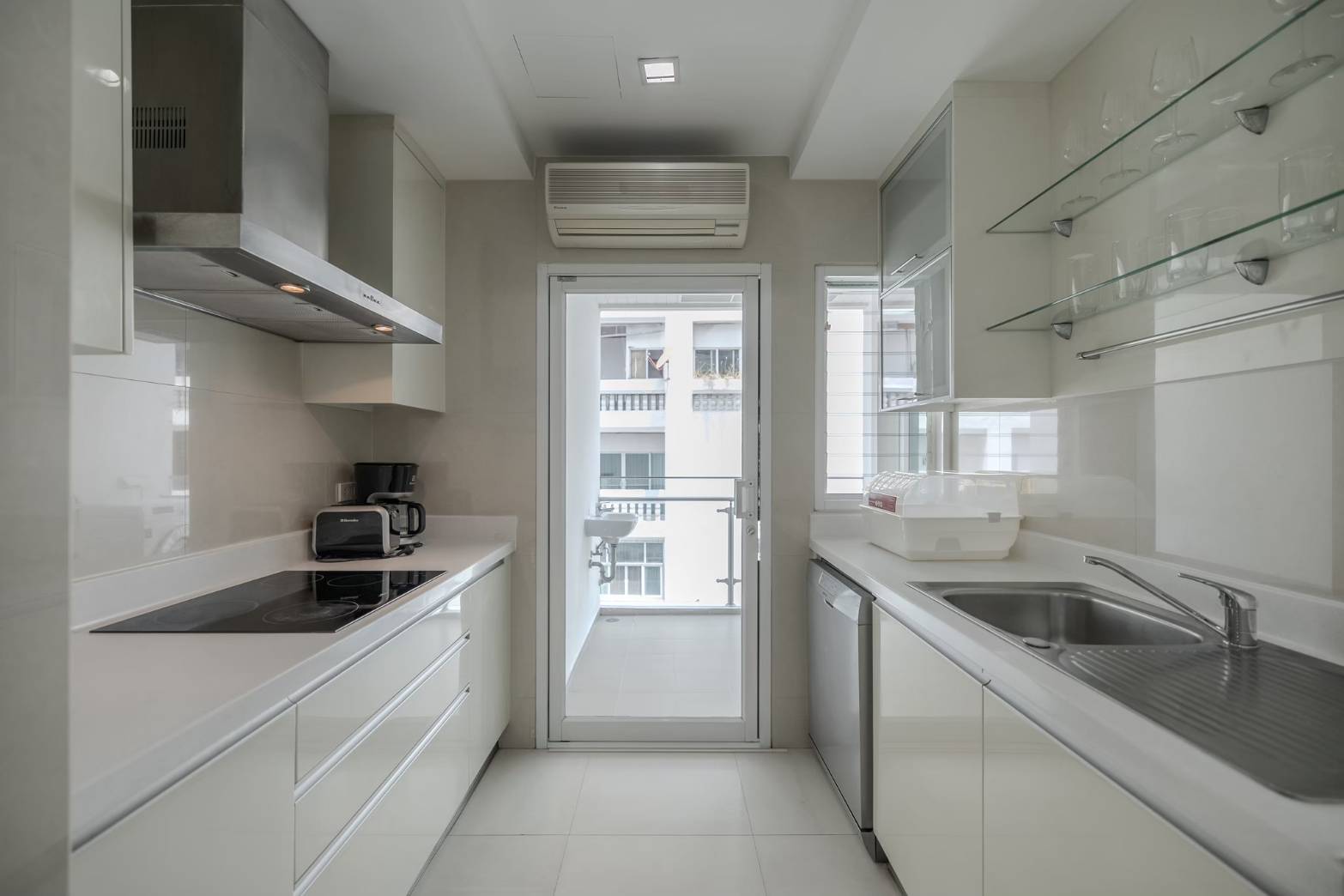 Spacious Three-Bedroom Pet Friendly with Terrace for Rent in Phrom Phong