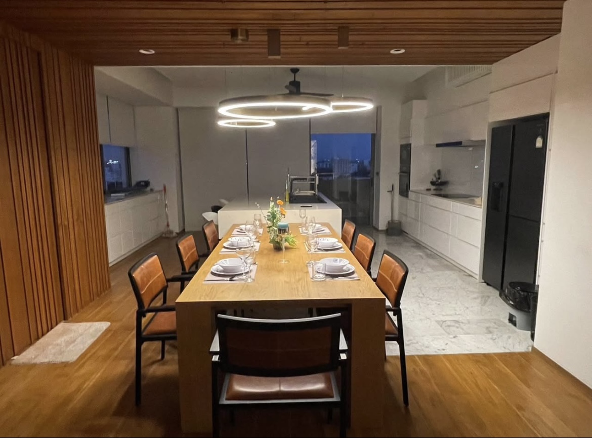 Spacious 4-Bedroom Apartment for Rent near BTS Ekkamai, Sukhumvit 63