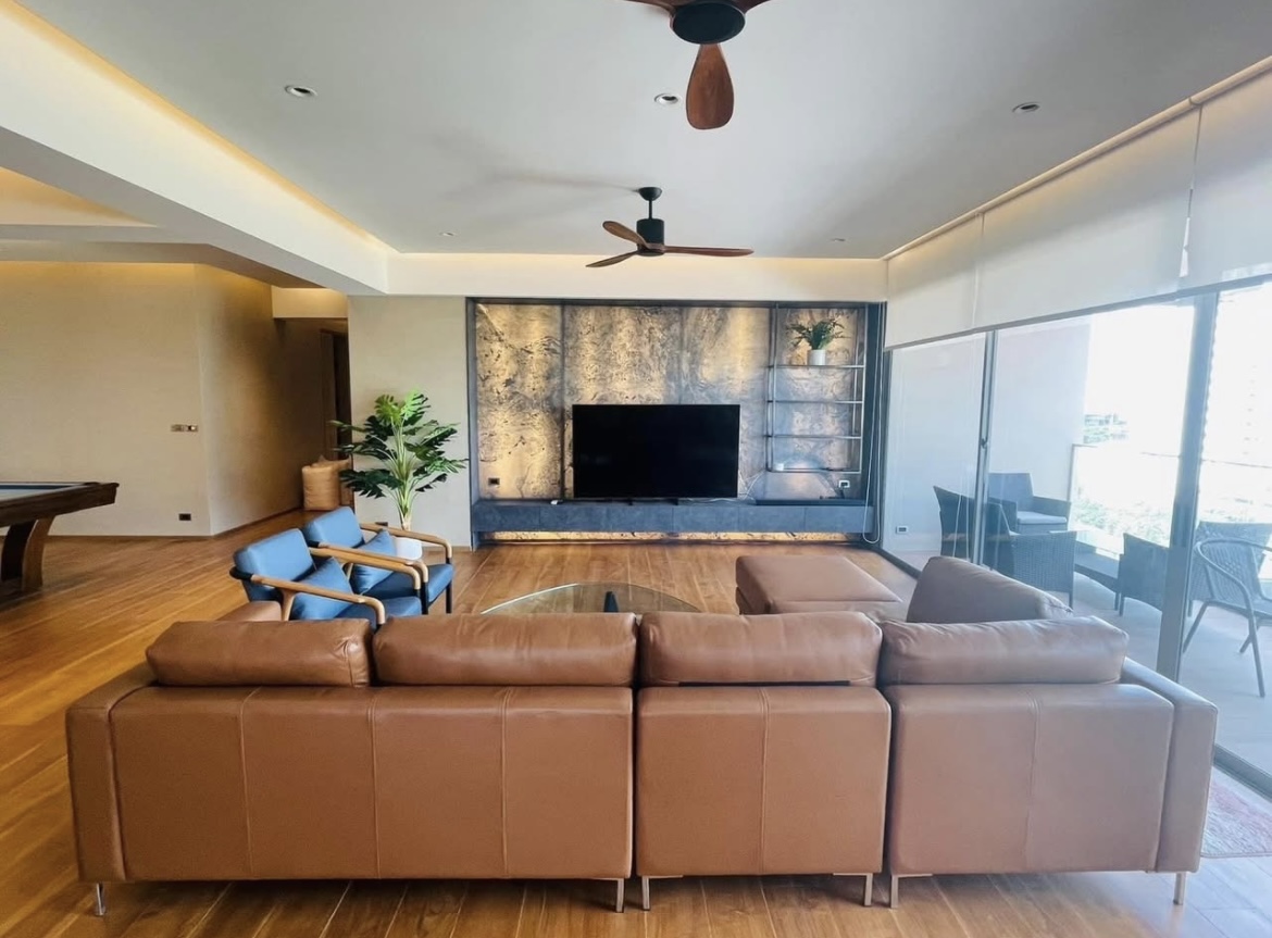 Spacious 4-Bedroom Apartment for Rent near BTS Ekkamai, Sukhumvit 63