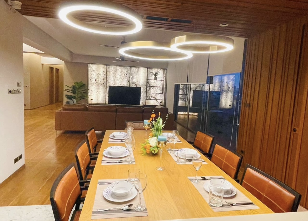 Spacious 4-Bedroom Apartment for Rent near BTS Ekkamai, Sukhumvit 63