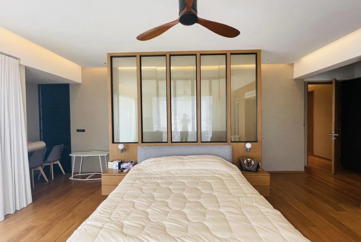 Spacious 4-Bedroom Apartment for Rent near BTS Ekkamai, Sukhumvit 63