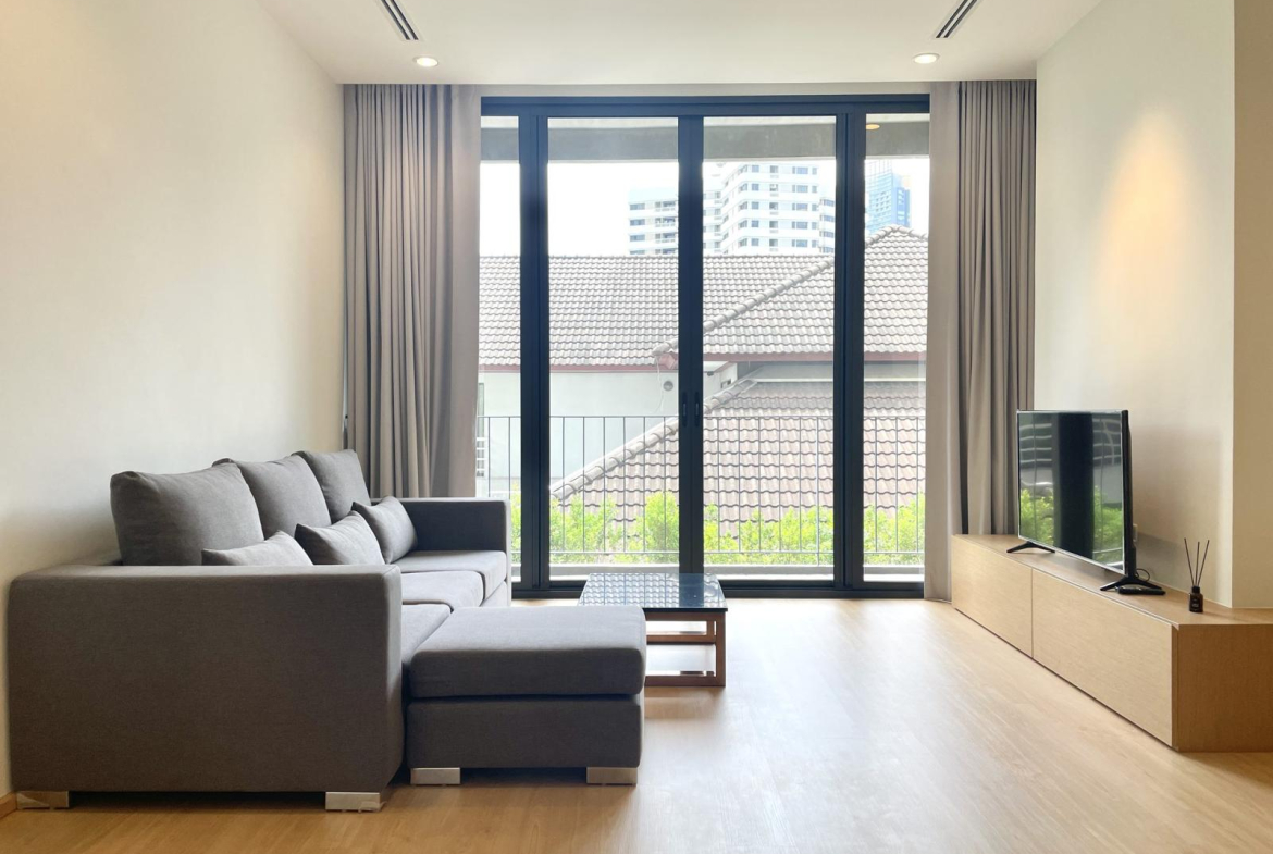 Modern 2 Bedroom, 2 Bathroom Condo for Rent in Sukhumvit 26