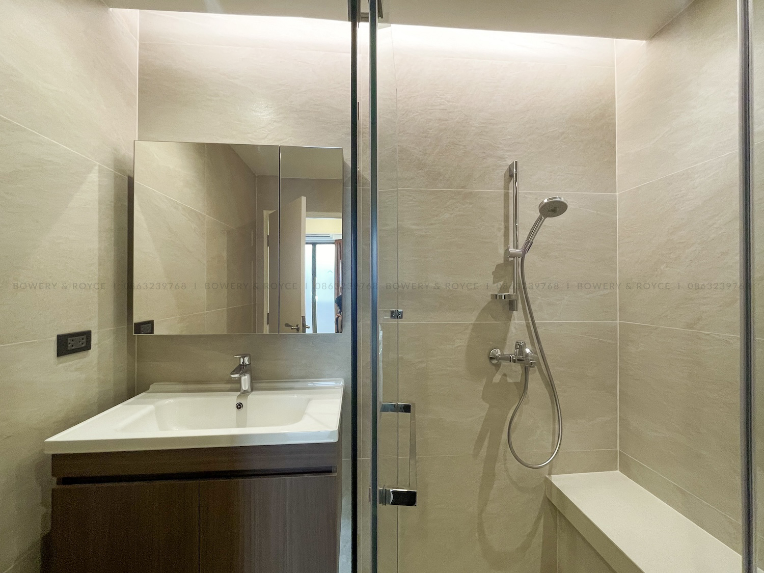 Beautiful Four-Storey Townhouse for Rent in Thong Lor