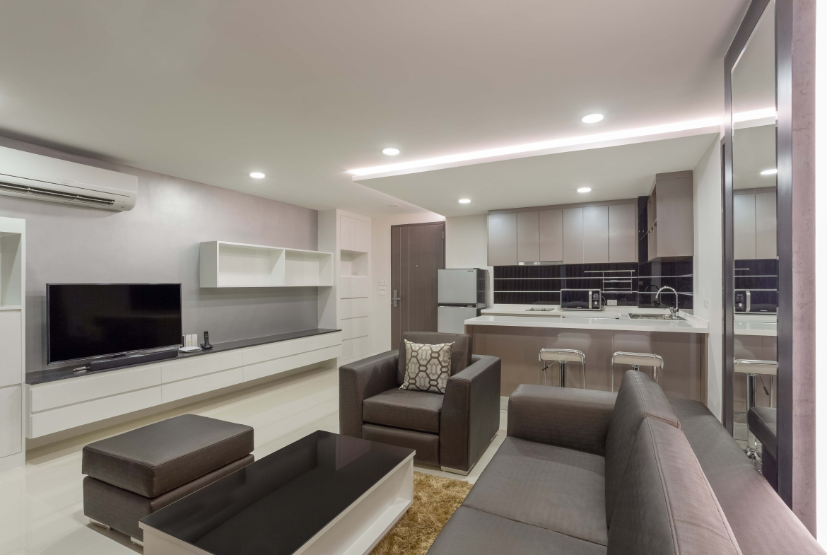 Spacious 1-Bedroom Condo for Rent in Phrom Phong, Sukhumvit 26 – Prime Location