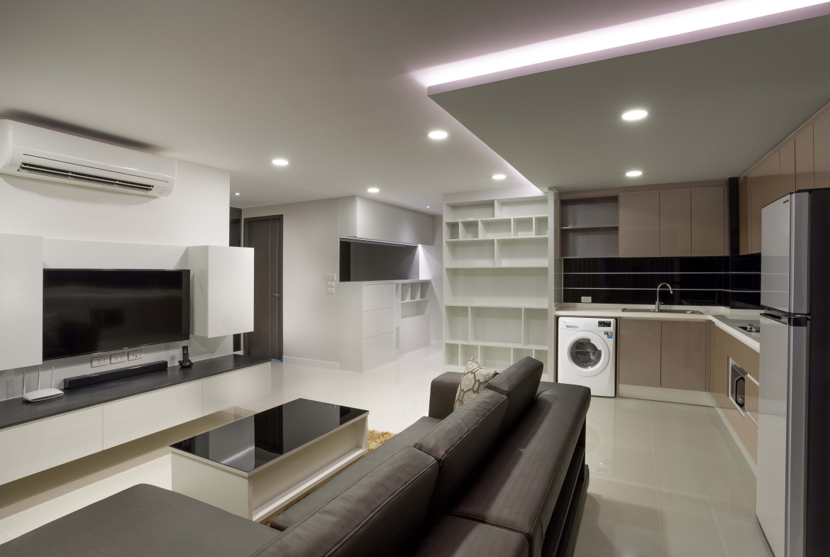 Spacious Two-Bedroom Condo for Rent in Phrom Phong, Sukhumvit 26