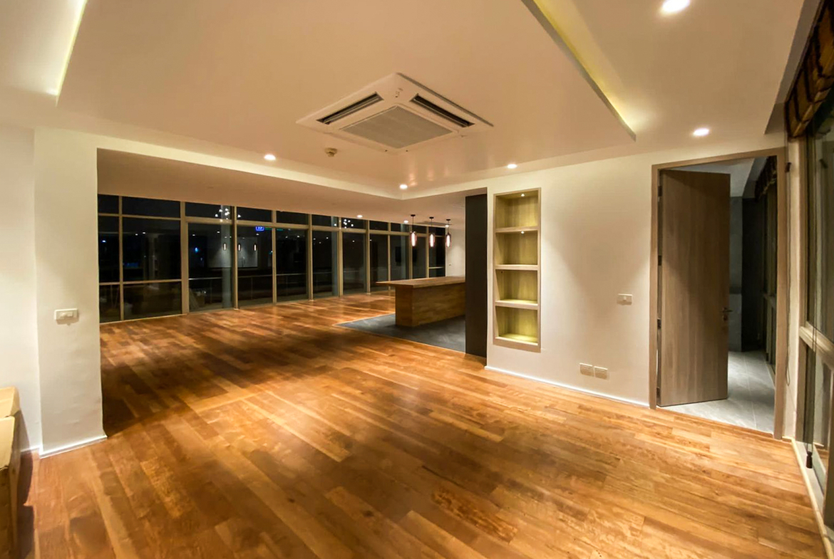 Luxury 5 Bedroom Penthouse for Rent in Phra Khanong – 375 sqm with Stunning Green Views