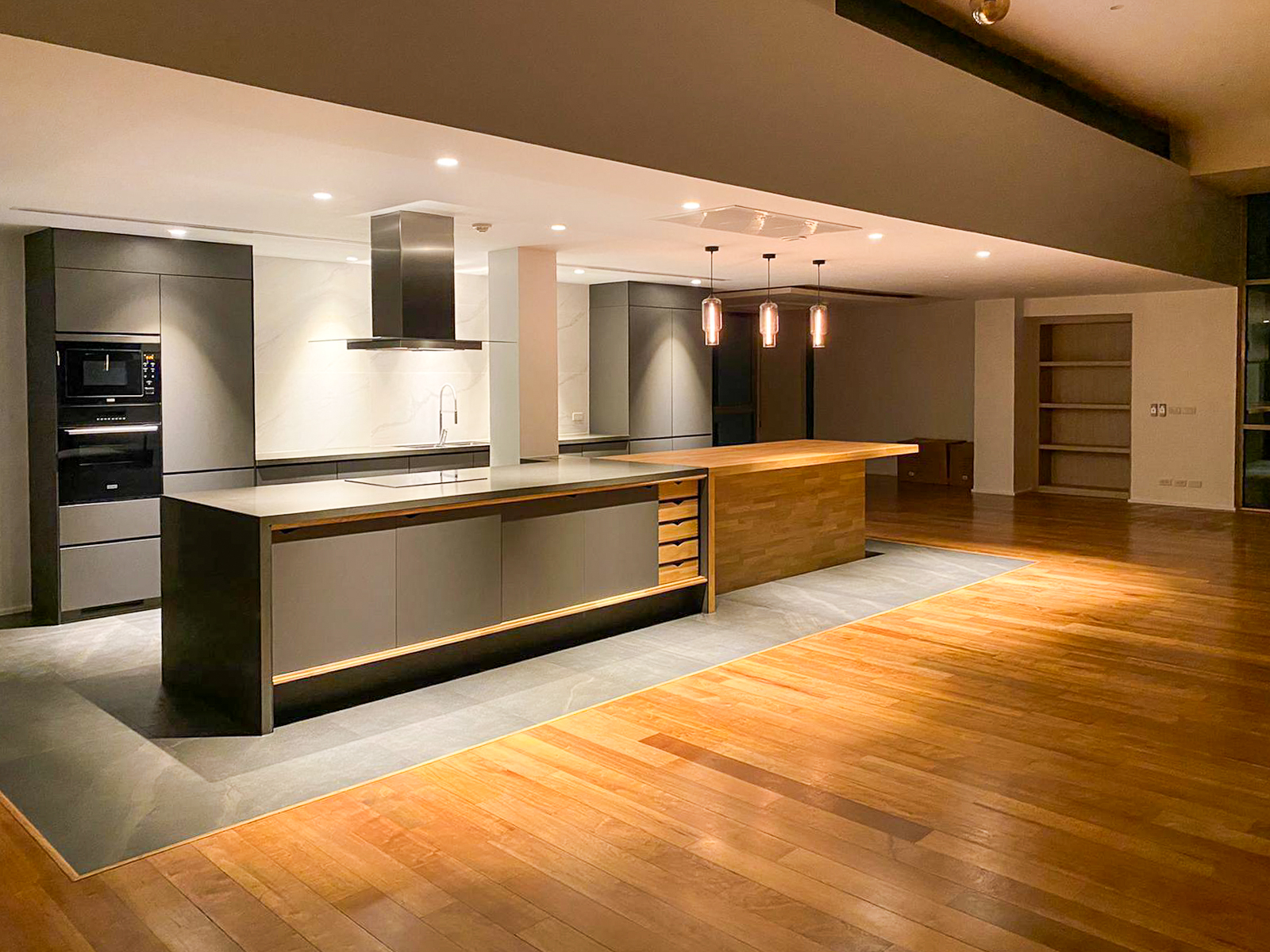 Luxury 5 Bedroom Penthouse for Rent in Phra Khanong – 375 sqm with Stunning Green Views