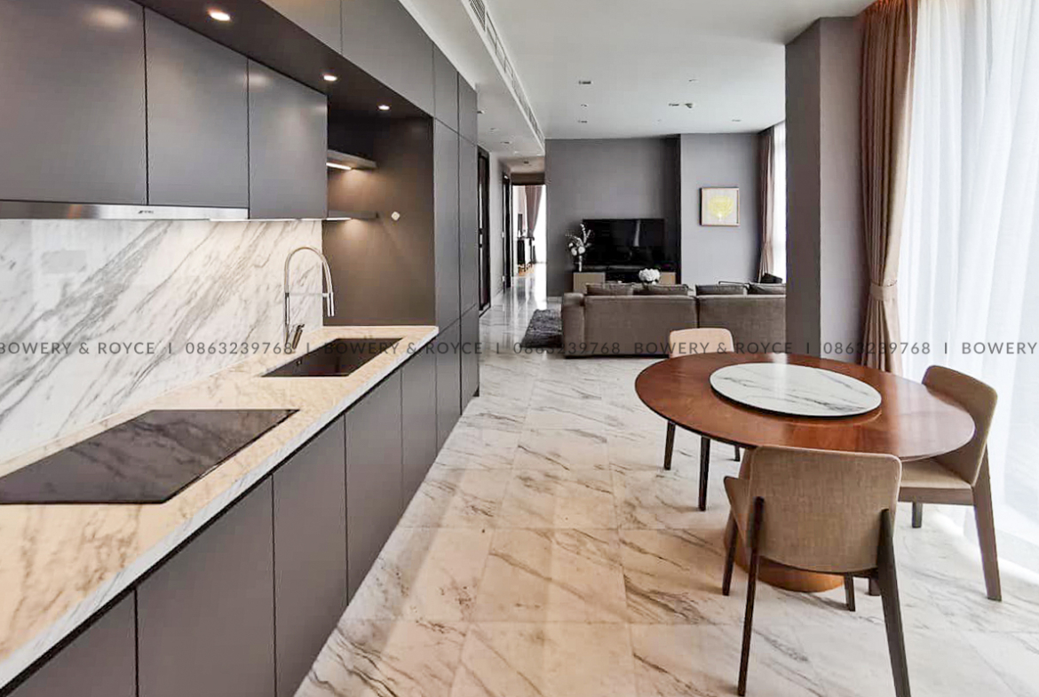two-bedroom-condo-for-rent-for-sale-at-the-monument-thonglor-1
