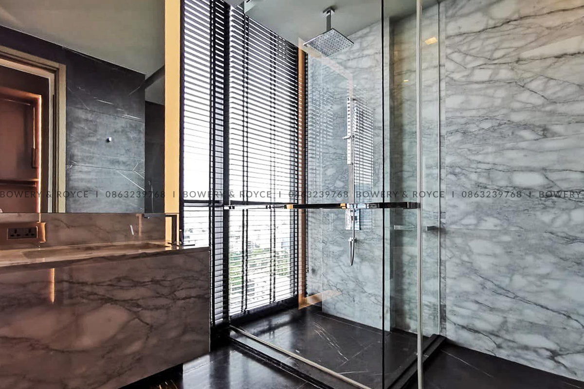 two-bedroom-condo-for-rent-for-sale-at-the-monument-thonglor-1