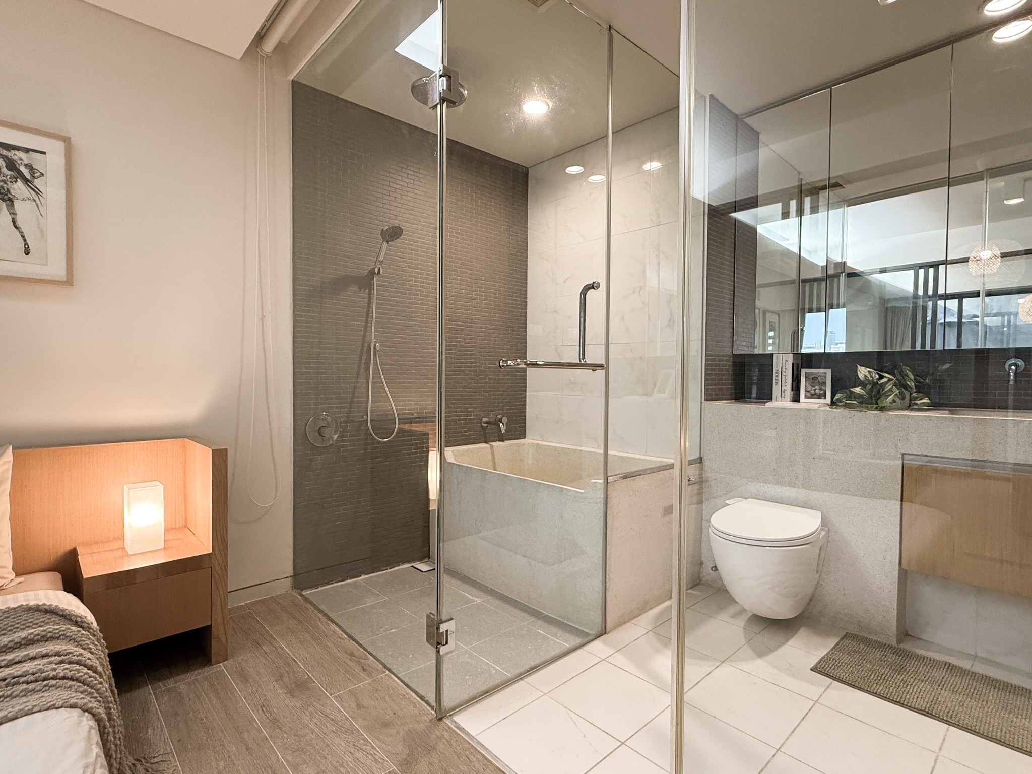Stylish 1-bedroom condo for rent at Siamese Gioia Sukhumvit 31. 50 sqm with Japanese bathtub, full kitchen, and modern decor. Great location near Phrom Phong BTS. Rent: 26,000 THB/month.