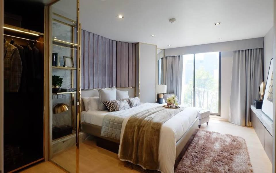 Pet-Friendly 4 Bed House for Rent in Ekkamai Sukhumvit 65 with Rooftop Garden – 500+ SQM
