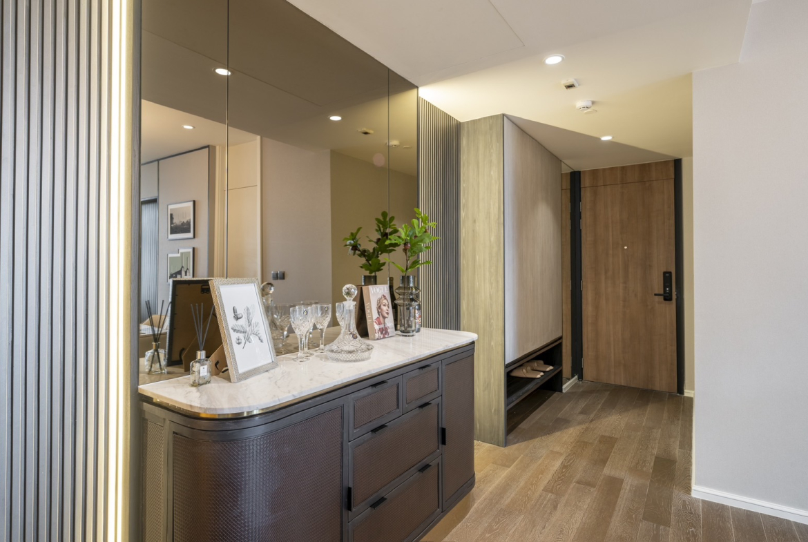 Luxury 2-Bed 2-Bath Condo for Rent & Sale in Muniq Sukhumvit 23 – Pet Friendly